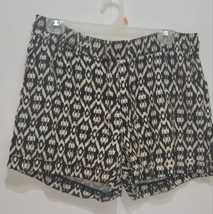 Old Navy Shorts Large